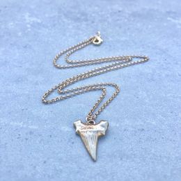 Collana del pendente del dente dello squalo dell'olio dell'oro dell'oro della moda di modo, gioielli americani europei di alta qualità trasporto libero HJ262