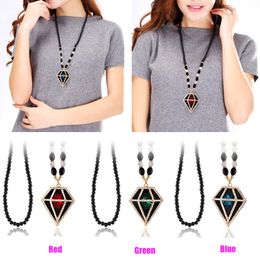 Trendy Women Fashion Necklace Sweater Chain Emerald Crystal Hollow Diamond Shape Pendant Necklace Long Chain Beads Jewelry