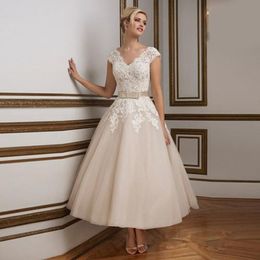 Champagne Tea Length Wedding Dresses White Lace Short Bridal Gowns Cap Sleeves Vestido de Noiva Curto Wedding Gowns
