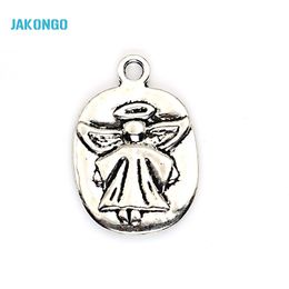 Wholesale-Silver Plated Great Mom Charm Pendants for Bracelet Necklace Jewelry Making DIY Handmade Craft 12x15mm