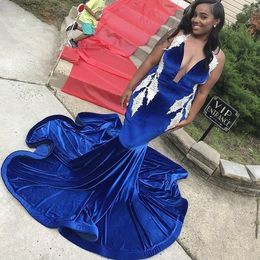 Sexy Royal Blue Velvet Mermaid Prom Dresses 2020 Deep V Neck Sweep Train Applique Plus Size Evening Party Gowns Special Occasion Dress