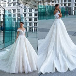 Elegant Crystal Design A Line Wedding Dresses Jewel Sleeveless Lace Applique Sequins Wedding Gowns Sweep Train robe de mariée