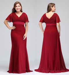 Dark Red Plus Size Occasion Dresses With Short Sleeves V Neck Pleats Chiffon Formal Evening Gowns Mother Of The Bride Special Dresses