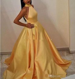 -Elegante Halter A-Linha Vestido de Noite Robe de Soiree Piso muçulmano Comprimento Long Yellow com bolsos formal vestidos de festa cetim vestidos de baile
