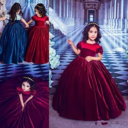 Vintage Dark Red Velvet Flower Girl Dresses For Wedding Party Short Sleeves Plus Size Little Girl Birthday Party Wears Ball Gown