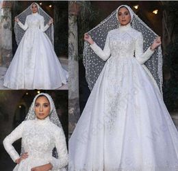 Classic Lace Muslim Wedding Dresses 2019 Long Sleeve High Neck Appliqued Long Sleeves Lace Bridal Gowns A Line Sweep Train Vestido De Novia