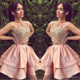 Bright Newest Two Pieces Short Homecoming Dresses Scoop Neck Lace Applique Tiered Satin Short Prom Dresses Cocktail Party Gowns M84