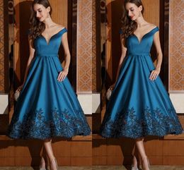 Schwarz gegen Nackenspitze Applikat 2019 Kleider elegante formale Abendkleider Roben Soire Vestidos de fiesta Special Ocn Dress Estidos