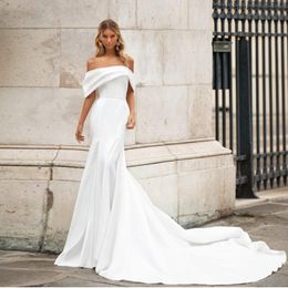 Off The Shoulder Bow Back Bridal Gowns Sweep Train Robe De Mariée Simple Satin Beaded Belt Wedding Dresses