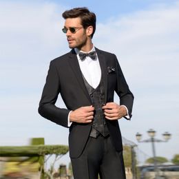 Fashion Black Three Pieces Slim Fit Mens Suits Wedding Grooms Tuxedos Notched Lapel Formal Blazer Prom Suit Jacket Vest And Pants