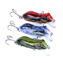 HENGJIA 30PCS/lot Fishing Tackle Fishing lure Hard Plastic fishing Frog Lure with Hook Topwater Artificial fish Tackle High Quanlity