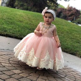 Lovely Lace Appliqued Flower Girl Dresses For Wedding Beaded Rhinestones Pageant Gowns Tulle Floor Length First Communion Dress