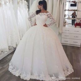 Long Sleeve Wedding Dresses With Lace Button Floor Length Chapel Train For Arabic Women Long Bridal Gowns Plus Size Bateau Neck