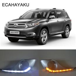 -ECAHAYAKU impermeable señal de vuelta del estilo de relé LED DRL luces de circulación diurna con niebla de la lámpara agujero para Toyota Highlander 2012 2013