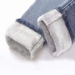 Kış kot pantolon Kore yüksek bel artı kadife skinny jeans kadın yeni denim sokak kıyafeti kalın sıcak ayak pantolon