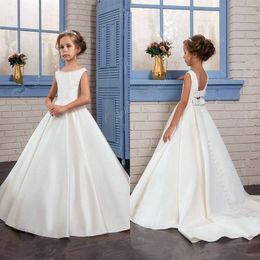 Flower Girls Dresses For Weddings Scoop Ruffles Lace Tulle Pearls Backless Flowergirl Gowns Princess Children Birthday Dress