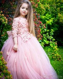 Girls Pageant Dresses With Short Sleeve Lace Applique Flower Girl Dress Big Bow Toddler Capcake Gown