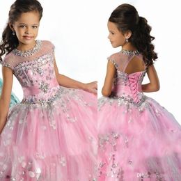 2020 Princess Girl's Pagant Klänningar Beaded Ruffles Sheer Neck Ball Gown Golv Längd Rosa Blå Blommig Flicka Klänningar Sequins Dress