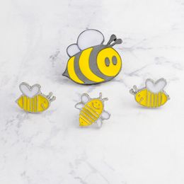 Enamel animal pins Smiling honey bee insect brooch Denim Jacket Pin Buckle Shirt Badge Animal Jewellery Gift for kid