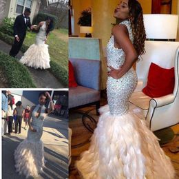 Sparkly Feather Prom Dresses Silver Sequined Mermaid Evening Gowns Zipper Back Sweep Train Keyhole Cocktail Party Dress Custom Made