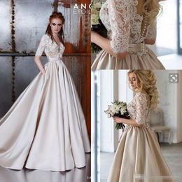 2024 1/2 Long Sleeves Champagne Gold Prom Dresses Lace Applique Jewel Sheer Neck Illusion Bodice Formal Evening Party Gowns 403 403