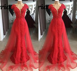 Chic Long Red Mermaid Mermaid Evening Dresses Lace Applique V Neck Tulle Floor Length Formal Dresses Evening Wear Special Occasion Dresses