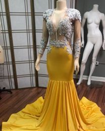 2020 Elegant Yellow Beaded Mermaid Long Sleeve Prom Dresses Deep V Neck African Evening Party Dress Celebrity Gowns