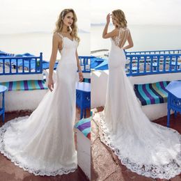 Modest Mermaid Lace Wedding Dresses V Neck Appliqued Bridal Gowns Trumpet See Through Buttons Back Plus Size robe de mariée