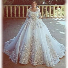 2020 New Luxury Dubai Wedding Dresses Fall Wihter 3D Appliques Long Sleeves Bridal Gowns Scoop Neckline Wedding Dress Vestidos Custom Made
