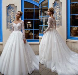 Elegant Ball Gown Wedding Dress Long Slevess Applique Pearls Wedding Dress Sweep Train Vestidos De Novia