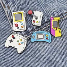 Cute Small Game Machine Funny Enamel Brooches Pins for Women Men Boy Girl Demin Shirt Decor Brooch Pin Metal Kawaii Badge Fashion Jewelry