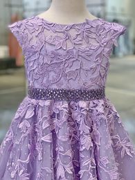 Cap Sleeve Pageant Gowns for Little Girls 2020 Ballgown Style with Tulle Skirt Lace Floral Appliques Lace-Up Back Long Kids Prom P206K