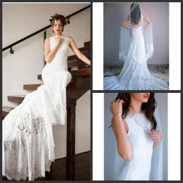 Elegant Full Lace Prom Dresses Jewel Neck White Sexy Backless Sweep Train A Line Evening Dresses Sleeveless Bridal Gowns Modern Cheap Gowns