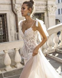 2020 Sexy Boho Wedding Dresses Spaghetti Straps Illusion Lace Backless Bridal Gowns Vestido De Novia Beach Wedding Dress Cheap