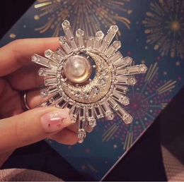 Fashion-Super Luxury Wedding Party Pins Brooches for Men Women Jewelry match Sparky CZ Sun and Moon Brooch Dress Suit Pins Nice Gift PS5696