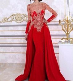 Red Satin Mermaid Evening Dresses 2020 Arabic Sheer Long Sleeve Lace Applique Sweep Train Formal Party Prom Dresses With Detachable Train