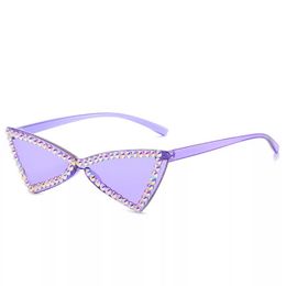 Top Product Custom Trendy Women Shiny Diamond Cateye Sunglasses Designer Rhinestone Lady Shades Sun Glasses 6 Colours