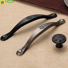 American Style knobs and pulls for cabinets vintage cabinet knobs Simple Kitchen Handles Drawer Pulls deurknoppen kast Z-0588