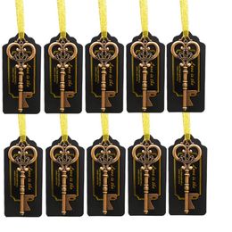 Hot selling wed souvenir wine Key Bottle opener with chain holiday decoration party Favour novelty pendant