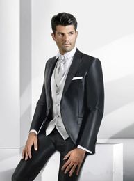 New High Quality One Button Black Groom Tuxedos Peak Lapel Groomsmen Best Man Suits Mens Wedding Suits (Jacket+Pants+Vest+Tie) 861