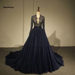 Modest Dark Navy Blue Lace Evening Dresses With Full Sleeves Pearls Beaded Long Evening Gowns Saudi Arabic Abendkleider