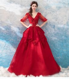 Red Lace A-line Gothic Wedding Dresses 2019 With Half Sleeves V Neck Floor Length Corset Back Colourful Bridal Gowns Non White Bride's Dress