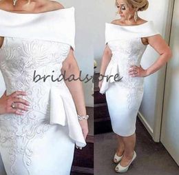 Modern White Mother Of The Bride Dresses Knee Length Sheath Short Women Formal Party Evening Gowns Sexy Groom Mother Wear Skirts 2020 Cheap
