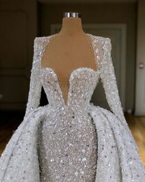 Luxury Rhinestone Wedding Dresses Sheath Column Bridal Long Sleeves Gowns Appliques Country Style petites Plus Size Beading Pearls Beads