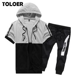 Summer Hoodies Tracksuit Men 2020 Patchwork Hoodies Short Pants Sleeve Sweatshirt Casual Mens Sporting Suis 2PC T-Shirts+Shorts