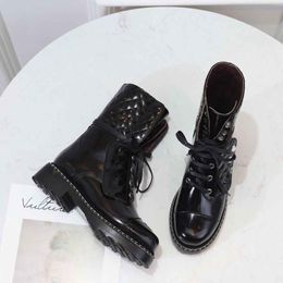 2020 Top quality winter designer Martin boots, autumn luxury women's boots, best quality designer bare boots, winter designer cowhide boots