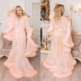 2020 New Women Wraps Sexy Faux Fur Lady Pink Sleepwear Women Winter Bathrobe Sheer Nightgown Floor Length Robe Bridesmaid Shawl