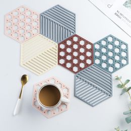 Round Heat Resistant Silicone Mat Drink Cup Coasters Non-slip Pot Holder Table Placemat Kitchen Accessories Onderzetters yq2111