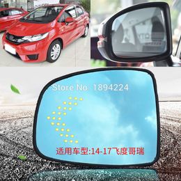 For Honda Fit 2014-2017 Car Rearview Mirror Wide Angle Blue Mirror Arrow LED Turning Signal Lights