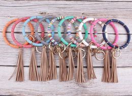 Boho Key Ring Bracelet for Women Rainbow Beaded Confetti Keyrng Bangles Bracelets with Suede Tassel Funfetti Arm Bangle Jewellery Keychains